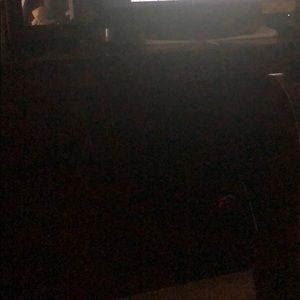 Meet your Posher, Andisa